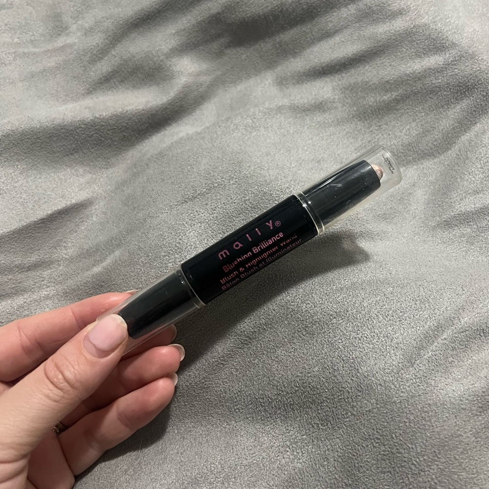 Mally Blushing Brilliance Blush & Highlighter Wand